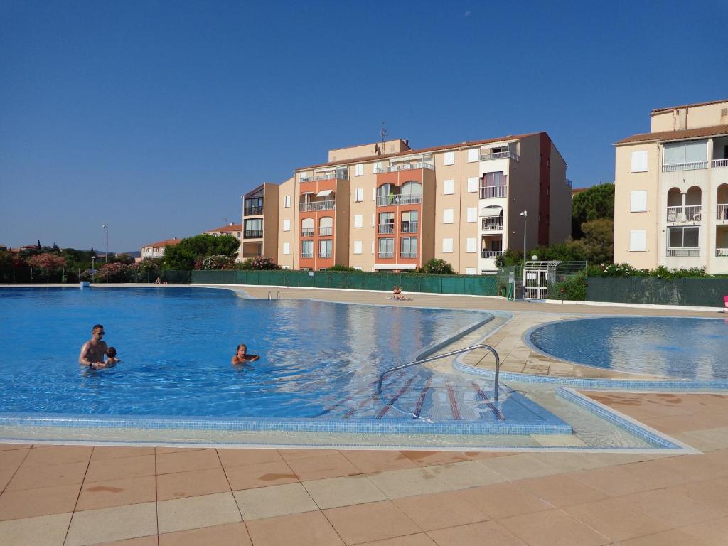 Appartement à Fréjus 2 piéces pour 4 personnes Le LAGON BLEU résidence du HAWAI appartement 12, 407 Rue Gustave Bret 83600 FREJUSS, 83600 Fréjus