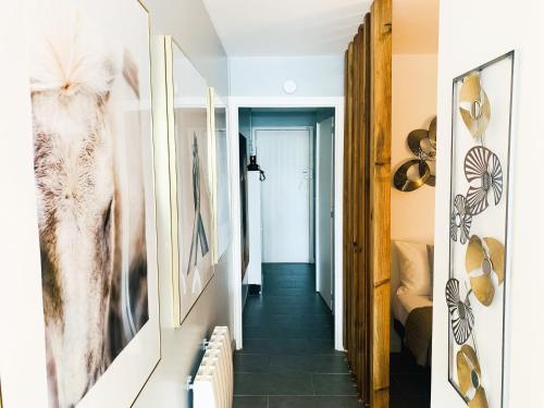 Appartement accès direct mer, en face du port et de toutes commodités