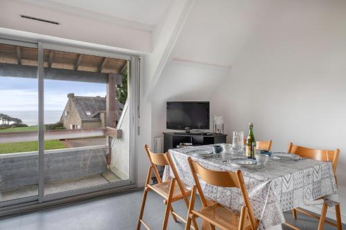 Appartement accueillant pour 4 personnes, a quelques metres de la plage