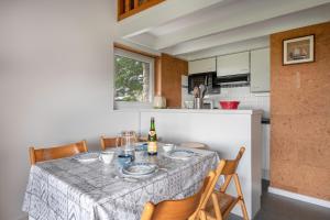 Appartement Appartement accueillant pour 4 personnes, a quelques metres de la plage de Goahssiny, résidence Le Gramontard, F 56730 Saint-Gildas-de-Rhuys Bretagne