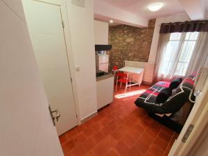 APPARTEMENT AGATHOIS-2