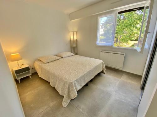Appartement Aix-les-Bains, 3 pièces, 2 personnes - FR-1-555-69
