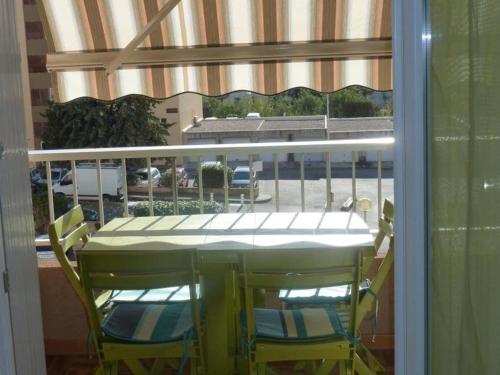 Appartement Ajaccio, 2 pièces, 3 personnes - FR-1-61-517