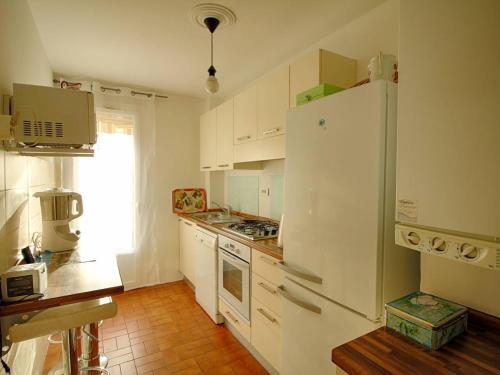 Appartement Ajaccio, 2 pièces, 3 personnes - FR-1-61-517