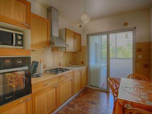 Appartement Ajaccio, 2 pièces, 4 personnes - FR-1-61-572