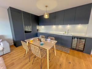 Appartement Ajaccio, 2 pièces, 4 personnes - FR-1-61-605
