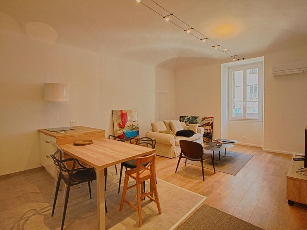 Appartement Ajaccio, 4 pièces, 5 personnes - FR-1-61-565 54 cours napoléon, 20000 Ajaccio