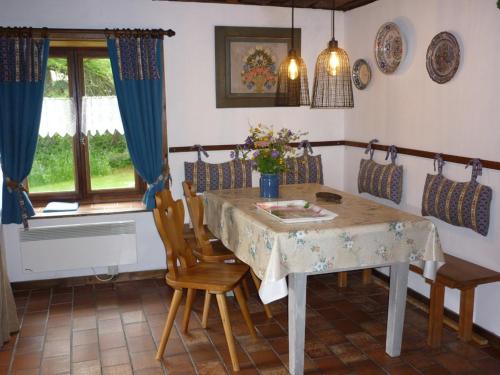 Appartement Albiez-le-Jeune, 2 pièces, 3 personnes - FR-1-618-13