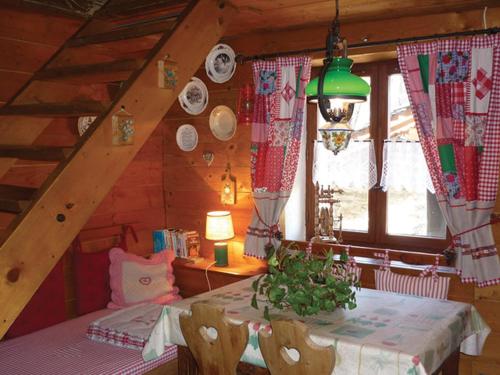 Appartement Albiez-le-Jeune, 2 pièces, 4 personnes - FR-1-618-12