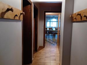 Appartement Albiez-Montrond, 4 pièces, 10 personnes - FR-1-618-24