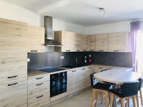 Appartement Algajola, 3 pièces, 5 personnes - FR-1-63-310