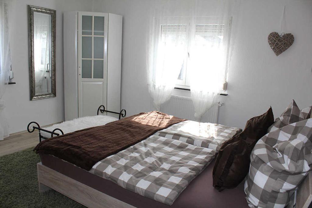 Appartement Appartement am Elzdamm Elzmattenstraße 28 79312 Emmendingen