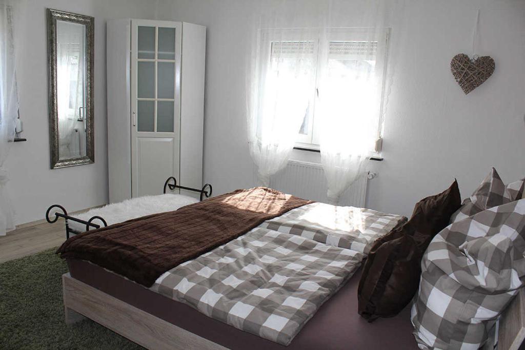 Appartement am Elzdamm Elzmattenstraße 28, 79312 Emmendingen