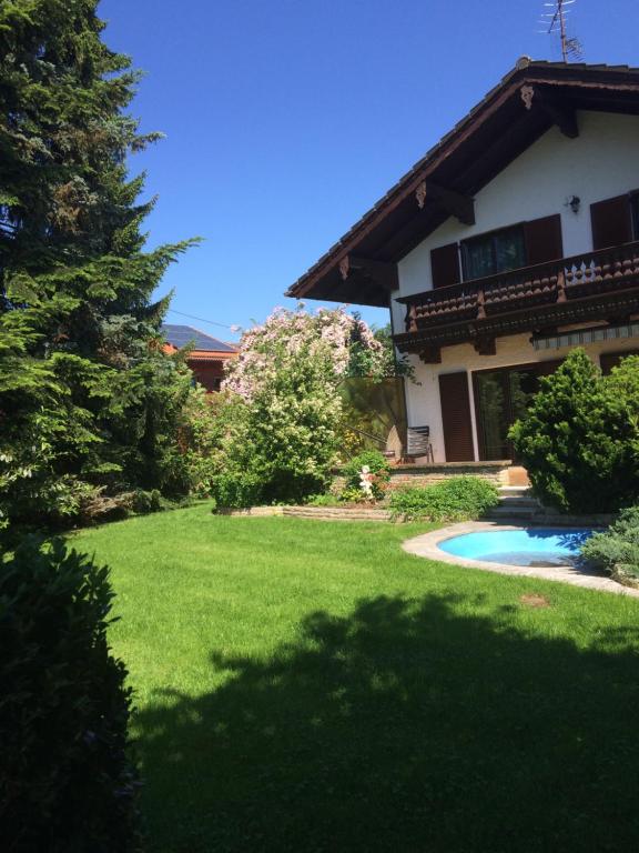 Appartement Am Goldbichl Am Goldbichl 1, 82054 Sauerlach