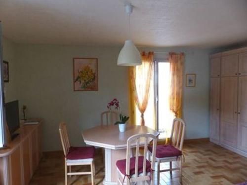 Appartement Amélie-les-Bains-Palalda, 1 pièce, 2 personnes - FR-1-659-12