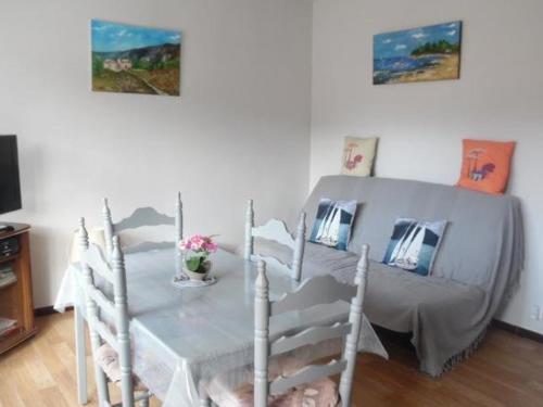 Appartement Amélie-les-Bains-Palalda, 2 pièces, 2 personnes - FR-1-703-111