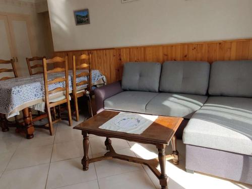 Appartement Amélie-les-Bains-Palalda, 2 pièces, 2 personnes - FR-1-703-134