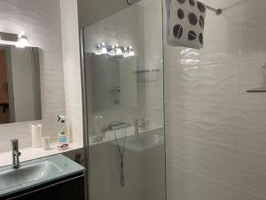 Appartement Amélie-les-Bains-Palalda, 2 pièces, 2 personnes - FR-1-703-30