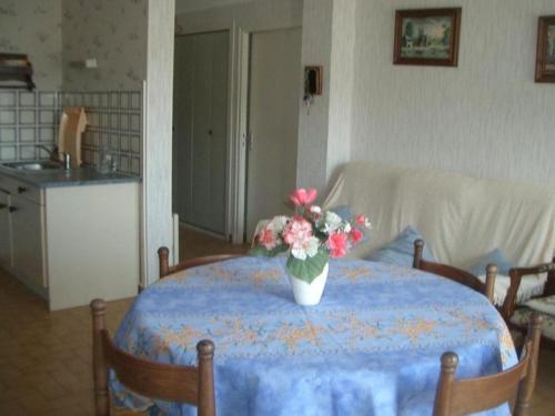 Appartement Amélie-les-Bains-Palalda, 2 pièces, 2 personnes - FR-1-703-45