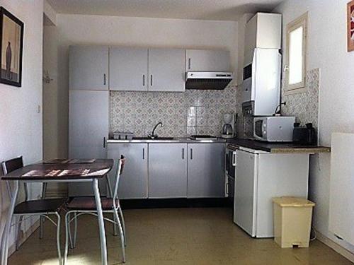 Appartement Amélie-les-Bains-Palalda, 2 pièces, 2 personnes - FR-1-703-47