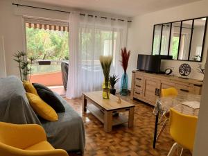 Appartement Amélie-les-Bains-Palalda, 2 pièces, 2 personnes - FR-1-703-83