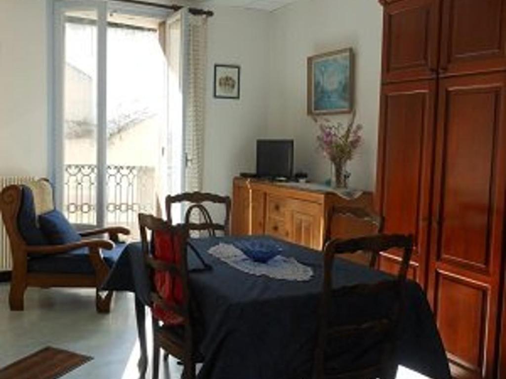 Appartement Amélie-les-Bains-Palalda, 2 pièces, 3 personnes - FR-1-703-103 43 Avenue Général de Gaulle 1er étage, 66110 Amélie-les-Bains-Palalda