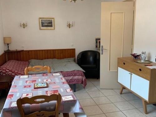 Appartement Amélie-les-Bains-Palalda, 2 pièces, 3 personnes - FR-1-703-144