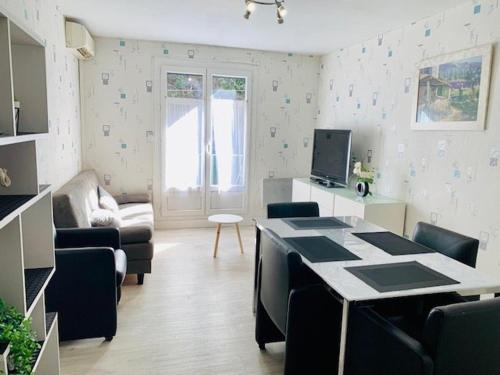 Appartement Amélie-les-Bains-Palalda, 3 pièces, 4 personnes - FR-1-703-31