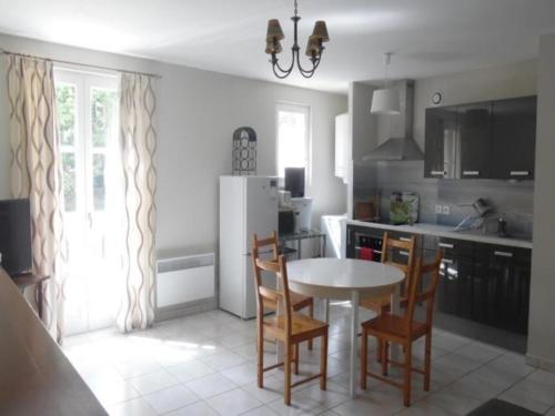 Appartement Amélie-les-Bains-Palalda, 3 pièces, 4 personnes - FR-1-703-88