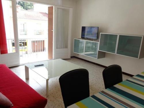 Appartement Amélie-les-Bains-Palalda, 3 pièces, 4 personnes - FR-1-703-93