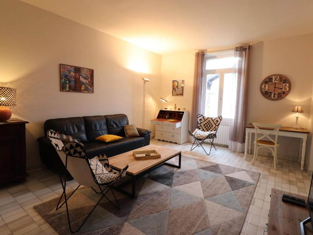 Appartement Appartement Annecy, 4 pièces, 6 personnes - FR-1-432-43 6 Rue Du Docteur Geley -  - 74000 Annecy