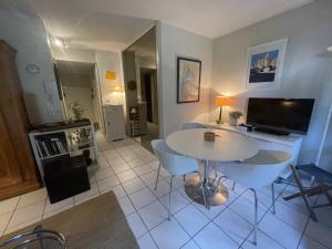 Appartement Arcachon, 1 pièce, 4 personnes - FR-1-474-231