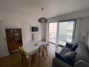 Appartement Appartement Arcachon, 2 pièces, 4 personnes - FR-1-474-189 1 rue du Port - apt 34 niveau 3 Résidence Le Grand Pavois 33120 Arcachon Aquitaine