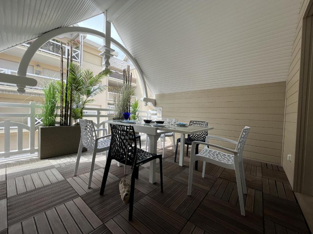 Appartement Arcachon, 3 pièces, 6 personnes - FR-1-374-191 4 rue Léon Cigarroa villa D'arguin 4eme etage Appa n°13, 33120 Arcachon
