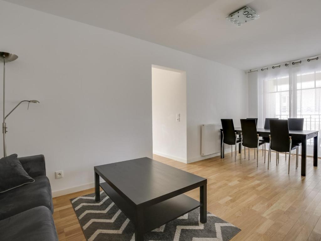 Appartement Arcachon, 4 pièces, 8 personnes - FR-1-474-28 18 Rue Moliere - Res Moliere 1Er Etage Apt 102 Pk 12 -, 33120 Arcachon