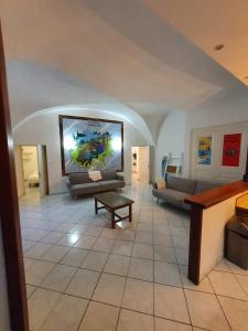 Appartement ardeche vallée de l'ouvèze SANS extérieur mais à proximité de parcs