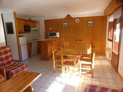 Appartement Arêches-Beaufort, 4 pièces, 10 personnes - FR-1-342-214