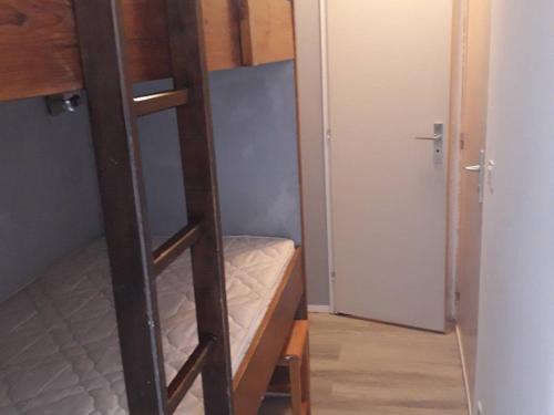 Appartement Arette, 1 pièce, 6 personnes - FR-1-602-36