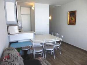 Appartement Arette, 2 pièces, 6 personnes - FR-1-602-46