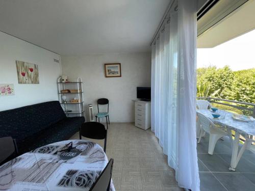 Appartement Argelès-sur-Mer, 1 pièce, 4 personnes - FR-1-225-731