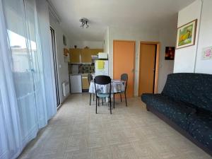 Appartement Argelès-sur-Mer, 1 pièce, 4 personnes - FR-1-225-731