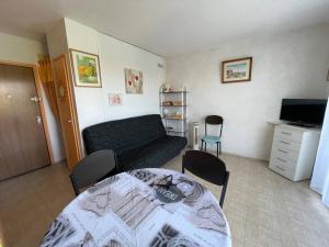 Appartement Appartement Argelès-sur-Mer, 1 pièce, 4 personnes - FR-1-225-731 Résidence Petit bois - Bat D- Apt 96 Avenue du tech 66700 Argelès-sur-Mer Languedoc-Roussillon