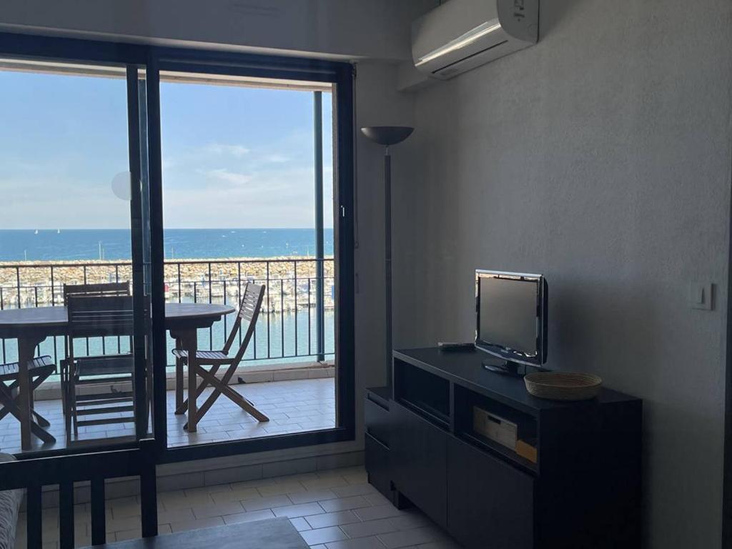 Appartement Argelès-sur-Mer, 2 pièces, 5 personnes - FR-1-388-34 NÂ°304 - 3Eme - Pk 339 -  -, 66700 Argelès-sur-Mer