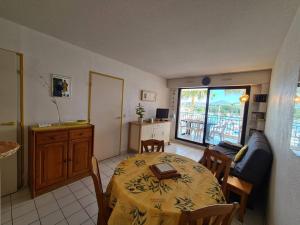 Appartement Appartement Argelès-sur-Mer, 2 pièces, 6 personnes - FR-1-388-16 NÂ°212-2Eme-Pk 6.18 - Port Argeles - 66700 Argelès-sur-Mer Languedoc-Roussillon