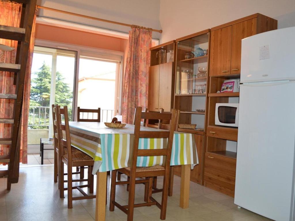 Appartement Argelès-sur-Mer, 3 pièces, 6 personnes - FR-1-225-721 Avenue du Tech résidence LAGON Bâtiment D 3 ème étage Appartement 307, 66700 Argelès-sur-Mer