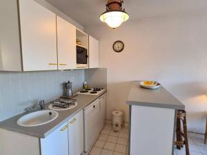Appartement Argelès-sur-Mer, 3 pièces, 6 personnes - FR-1-388-198