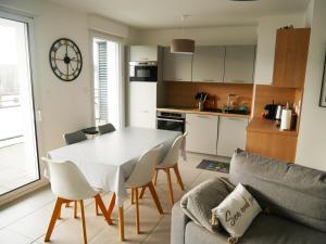 Appartement Arzon, 3 pièces, 4 personnes - FR-1-639-30
