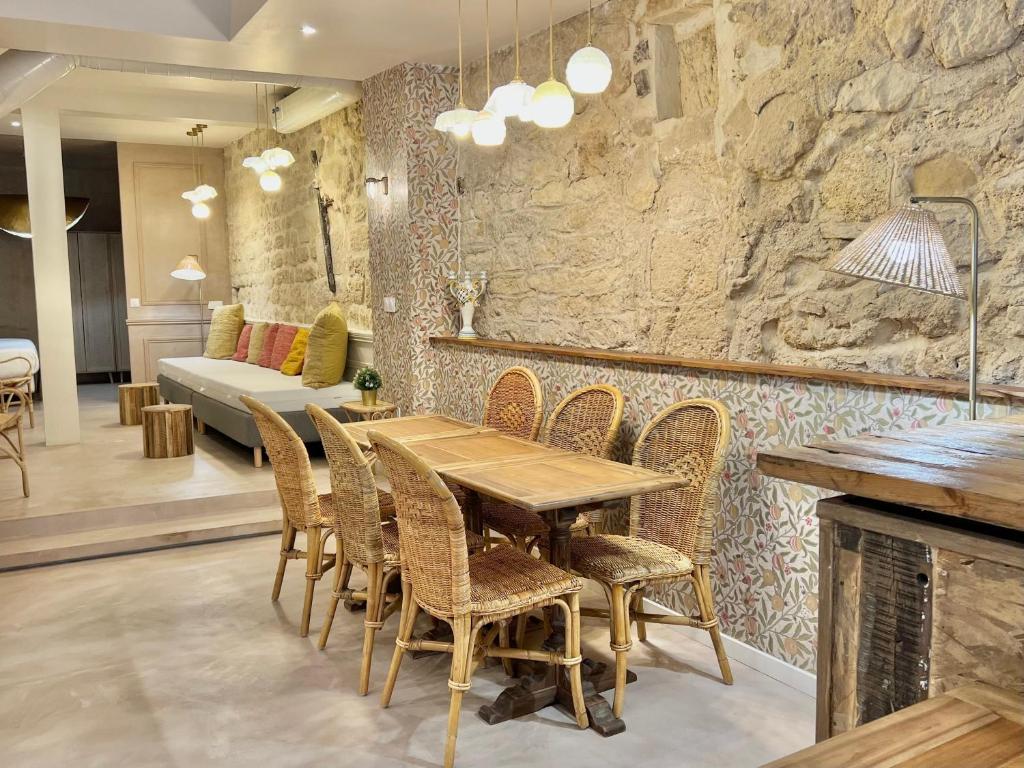 Appartement atypique restaurant - 3P - Paris 13 Rue Broca 69, 75013 Paris