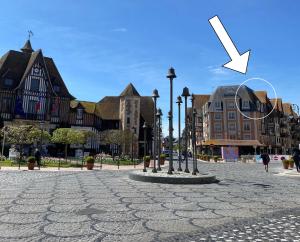 Appartement au cœur de Deauville avec vue imprenable et parking privé