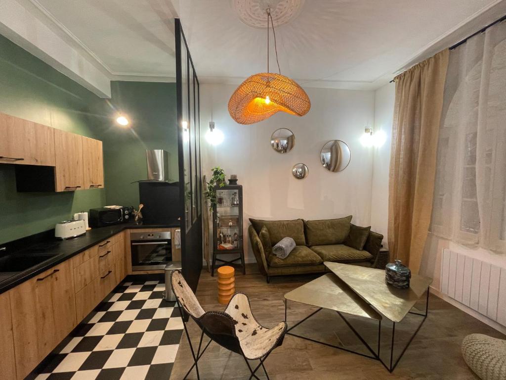 Appartement au cœur du centre historique 12 Rue du Petit Saint-Jean, 34000 Montpellier